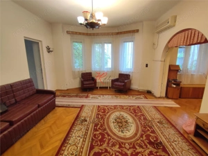 Vanzare apartament 3 camere in bloc mic, Polona - imagine 8