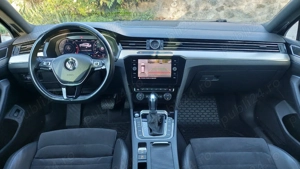 Volkswagen Passat Variant 2.0 TDI DSG R-LINE - imagine 12 Volkswagen Passat Variant 2.0 TDI DSG R-LINE - imagine 12