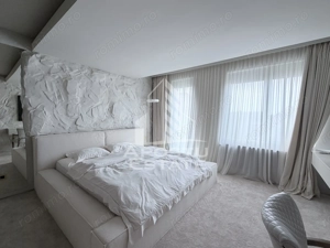 Apartament spatios renovat complet loc de parcare Sagului