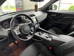 Jaguar F-Pace AWD 2020 - imagine 8 Jaguar F-Pace AWD 2020 - imagine 8