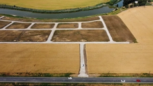 Intravilan In Rate in Frumusani-Pasarea | utilitati gaz, curent | #RG1