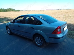 Ford Focus 2, 1.6 l, benzină, an 2005 - imagine 2
