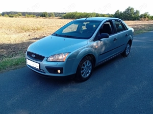 Ford Focus 2, 1.6 l, benzină, an 2005 - imagine 3