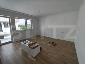 Apartament modern pe două niveluri în Sânmartin loc de parcare/gradina incluse! - imagine 4