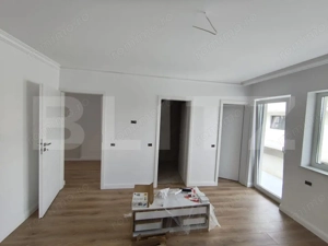 Apartament modern pe două niveluri în Sânmartin loc de parcare/gradina incluse! - imagine 3