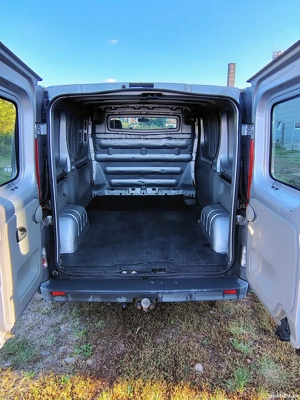 Vând Renault trafic  - imagine 4 Vând Renault trafic  - imagine 4