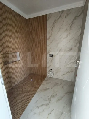 Apartament modern pe două niveluri în Sânmartin loc de parcare/gradina incluse! - imagine 7