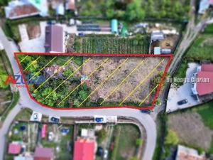 Teren intravilan Bradu, 1700 mp, toate utilitatile disponibile - imagine 2