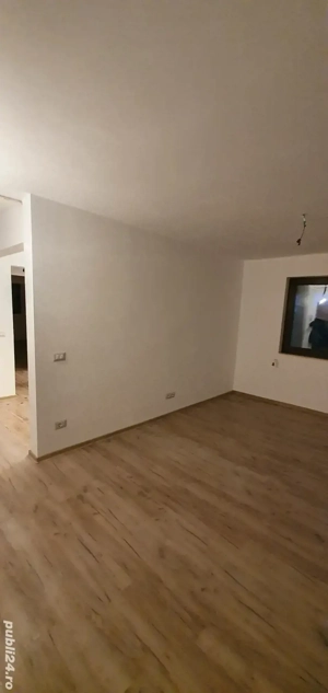 Apartament 3 camere, renovat complet   60.000   negociabil, bloc liniștit - imagine 2