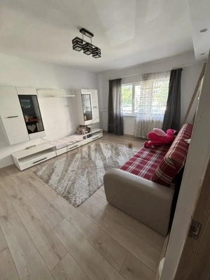 LIPOVEI - 3 CAM - DECOMANDAT - PARTER INALT - 2 BAI - CENTRALA - RENOVAT MOBILAT-