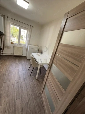 LIPOVEI - 3 CAM - DECOMANDAT - PARTER INALT - 2 BAI - CENTRALA - RENOVAT MOBILAT- - imagine 3