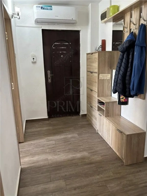 LIPOVEI - 3 CAM - DECOMANDAT - PARTER INALT - 2 BAI - CENTRALA - RENOVAT MOBILAT- - imagine 11