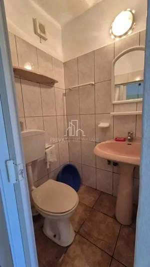 Apartament 1 cameră, etaj2/4,  Zona 7 Noiembrie, UMFST - imagine 5