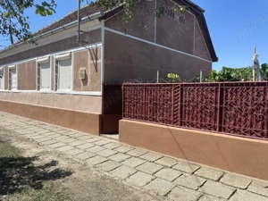 Vând casă în Sanmartinul Sârbesc