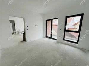 Apartament cu 2 camere si 2 balcoane etaj 1 in Selimbar - imagine 4