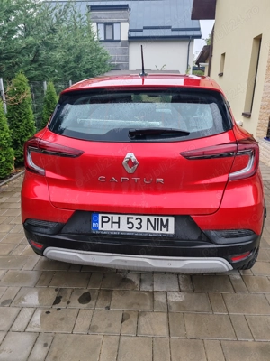 Vând autoturism Renault Captur hibrid cu cutie automata  an 2021  ,roșu km.47 100 primul proprietar. - imagine 2
