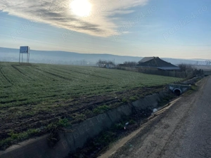 Teren 19.201 mp în comuna Grajduri, Iași