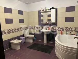 Casa cu 5 camere construita in 2012 in zona Vasile Aaron din Sibiu - imagine 14