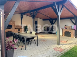 Casa cu 5 camere construita in 2012 in zona Vasile Aaron din Sibiu - imagine 17