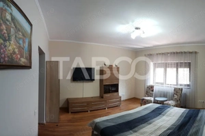 Casa cu 5 camere construita in 2012 in zona Vasile Aaron din Sibiu - imagine 20