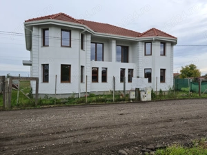 casa duplex zona paulesti