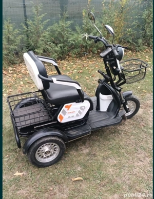 Triciclu electric tricicleta   trotineta