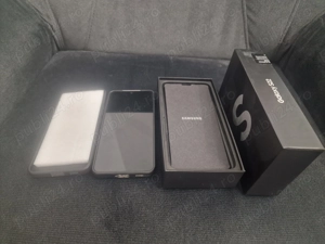 Samsung Galaxy S22   256 GB   negru alb   cutie + huse + folie protectie