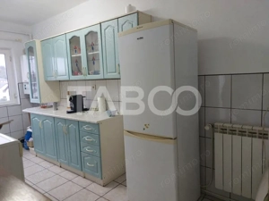 Apartament 50 mpu 2 camere etaj 3 pivnita Piata Noua Cisnadie - imagine 14