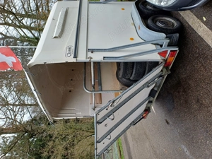 Vând doua remorci speciale pentru cai  - imagine 2 Vând doua remorci speciale pentru cai  - imagine 2