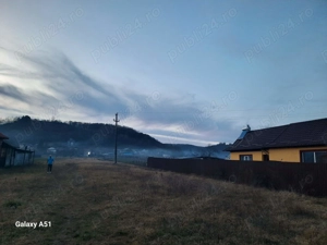 Teren intra extravilan