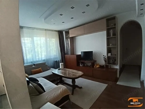 Apartament 4 camere  Dacia etaj 2 cu centrala