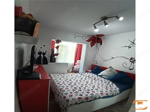 4 camere  Dacia etaj 2 cu centrala+boxa