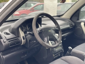 Range Rover Freelander 2.0 Diesel 111 cai - imagine 9 Range Rover Freelander 2.0 Diesel 111 cai - imagine 9