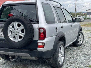 Range Rover Freelander 2.0 Diesel 111 cai - imagine 6 Range Rover Freelander 2.0 Diesel 111 cai - imagine 6