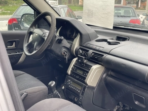 Range Rover Freelander 2.0 Diesel 111 cai - imagine 11 Range Rover Freelander 2.0 Diesel 111 cai - imagine 11