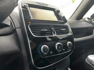 Renault Clio Night & Day Limited - imagine 8