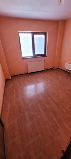 apartament 4 camere - imagine 6