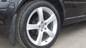 VW Golf 4, Benzină 1.6, An fabricație 2003, Preț: 9.950 Lei  (Negociabil) - imagine 4 VW Golf 4, Benzină 1.6, An fabricație 2003, Preț: 9.950 Lei  (Negociabil) - imagine 4