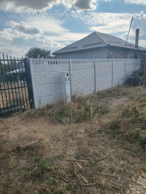 Vand Casa in Comasca