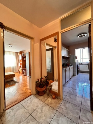 Apartament 3 camere Oltenitei - Aparatorii Patriei - imagine 2