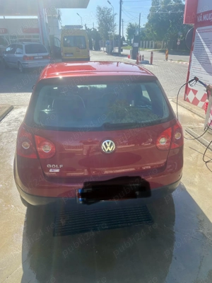 Vând golf V -  2004 - imagine 2