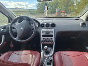 Peugeot 308 an fabricație 2009 - imagine 2