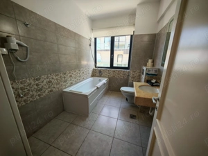 Apartament lux 2 camere in Mamaia Nord - imagine 3