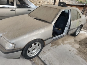 Dezmembrez Mercedes Benz W202 C220 benzina - imagine 2