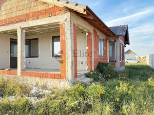 Casa cu 4 camere de vanzare in Cihei - imagine 15