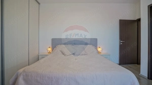 Apartament spațios, terasă proprie, Tractorul, Brașov - imagine 8