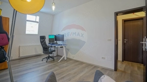 Apartament spațios, terasă proprie, Tractorul, Brașov - imagine 17