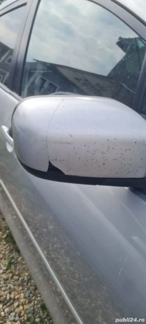 Mazda 5   7 locuri   2.0 motorina   143 CP   2007 - imagine 4