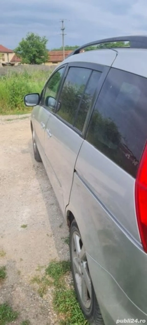 Mazda 5   7 locuri   2.0 motorina   143 CP   2007 - imagine 8