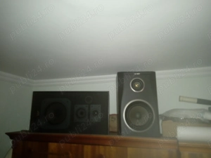 Vând două perechi de boxe